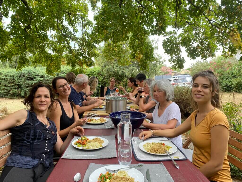 repas ayurvedique pendant un stage de yoga avec takla makan